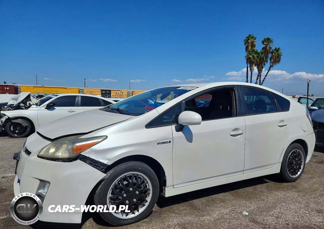 2011 Toyota Prius Three