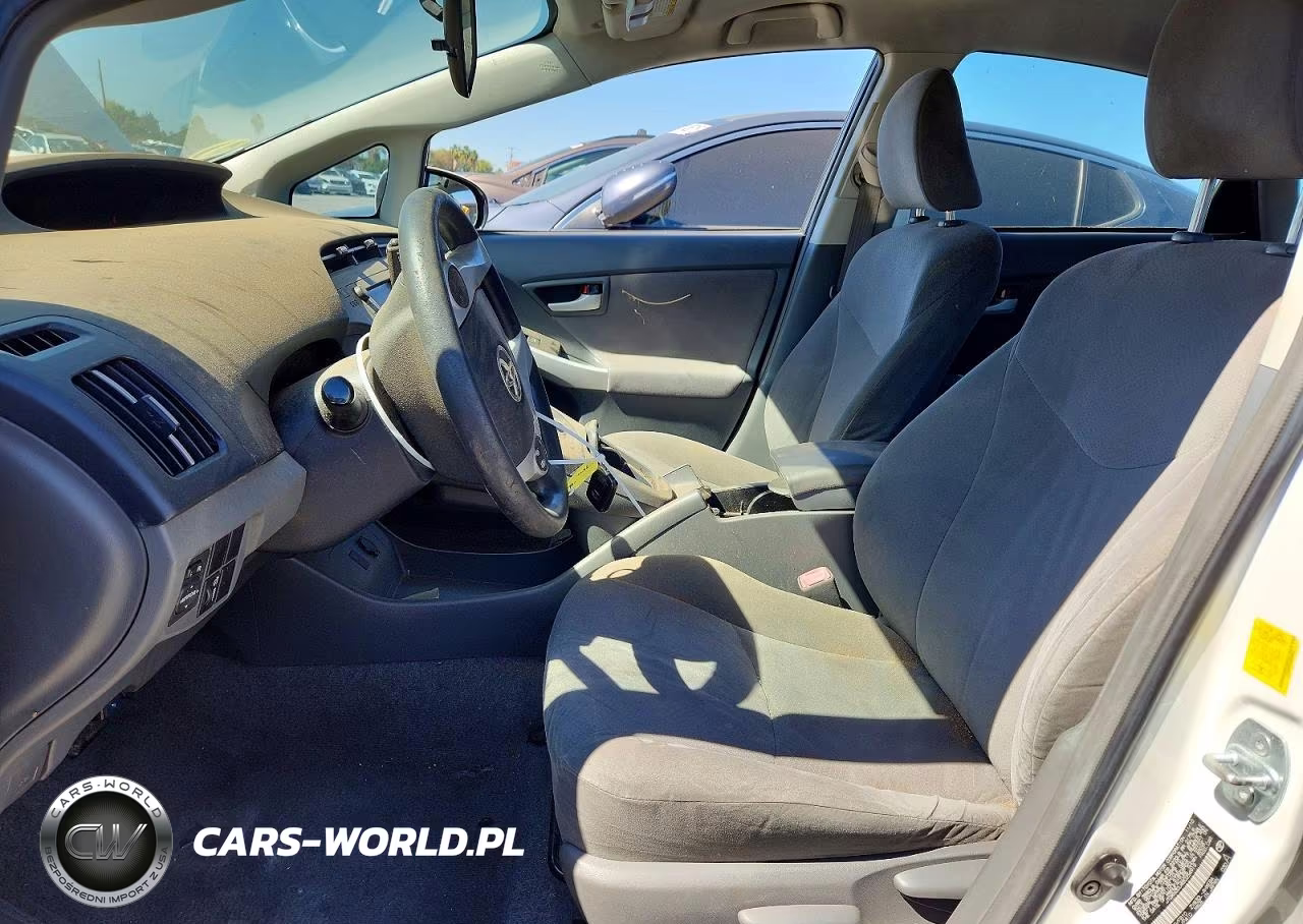 2011 Toyota Prius Three VIN:JTDKN3DU4B0254919 - 7