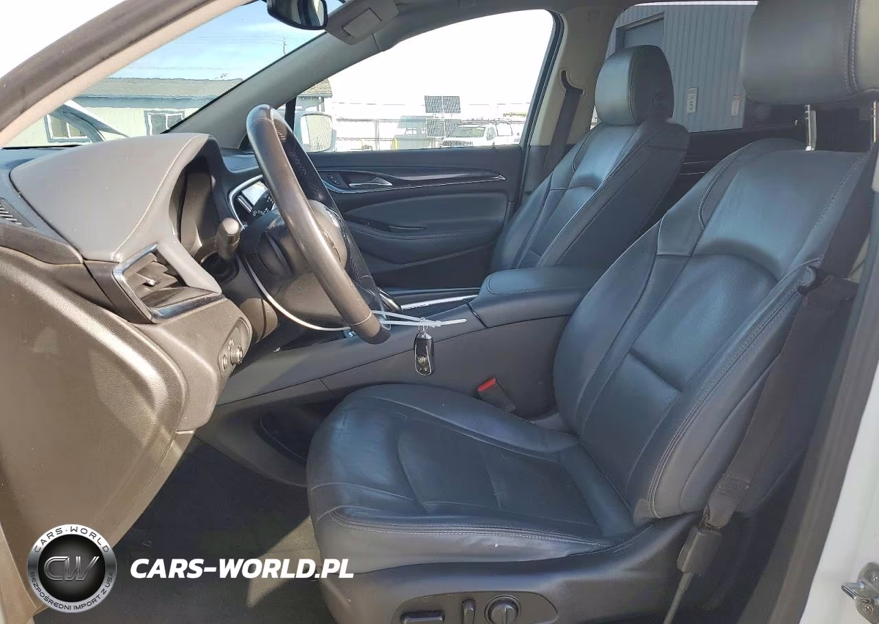 2020 Buick Enclave Essence VIN:5GAERBKWXLJ117688 - 7