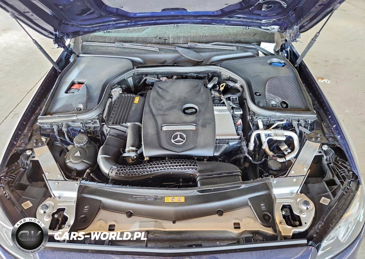 2018 Mercedes-Benz E 300 VIN:WDDZF4JB0JA316738 - 11