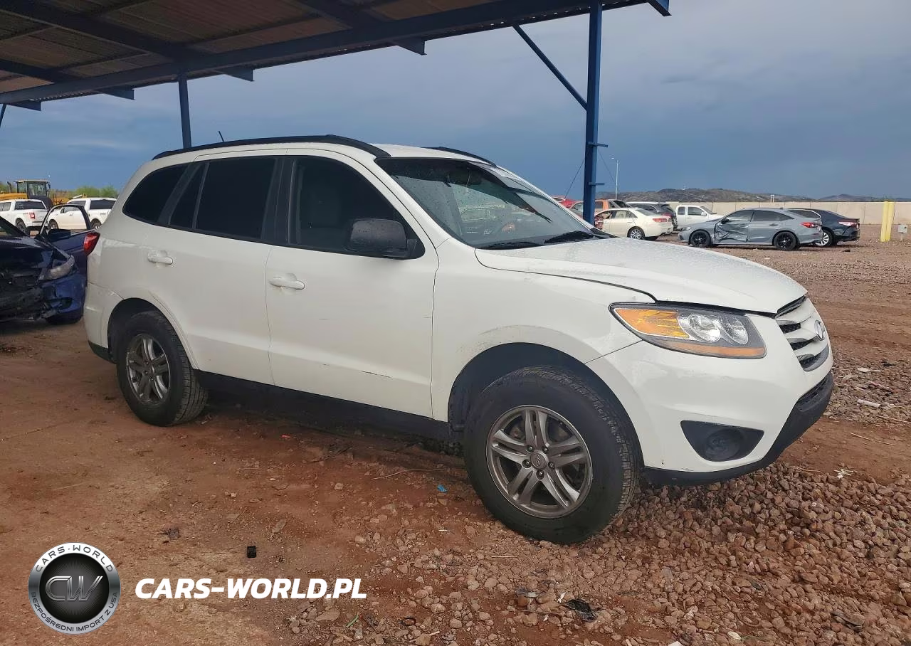 2012 Hyundai Santa Fe VIN:5XYZG3AB9CG104229 - 4