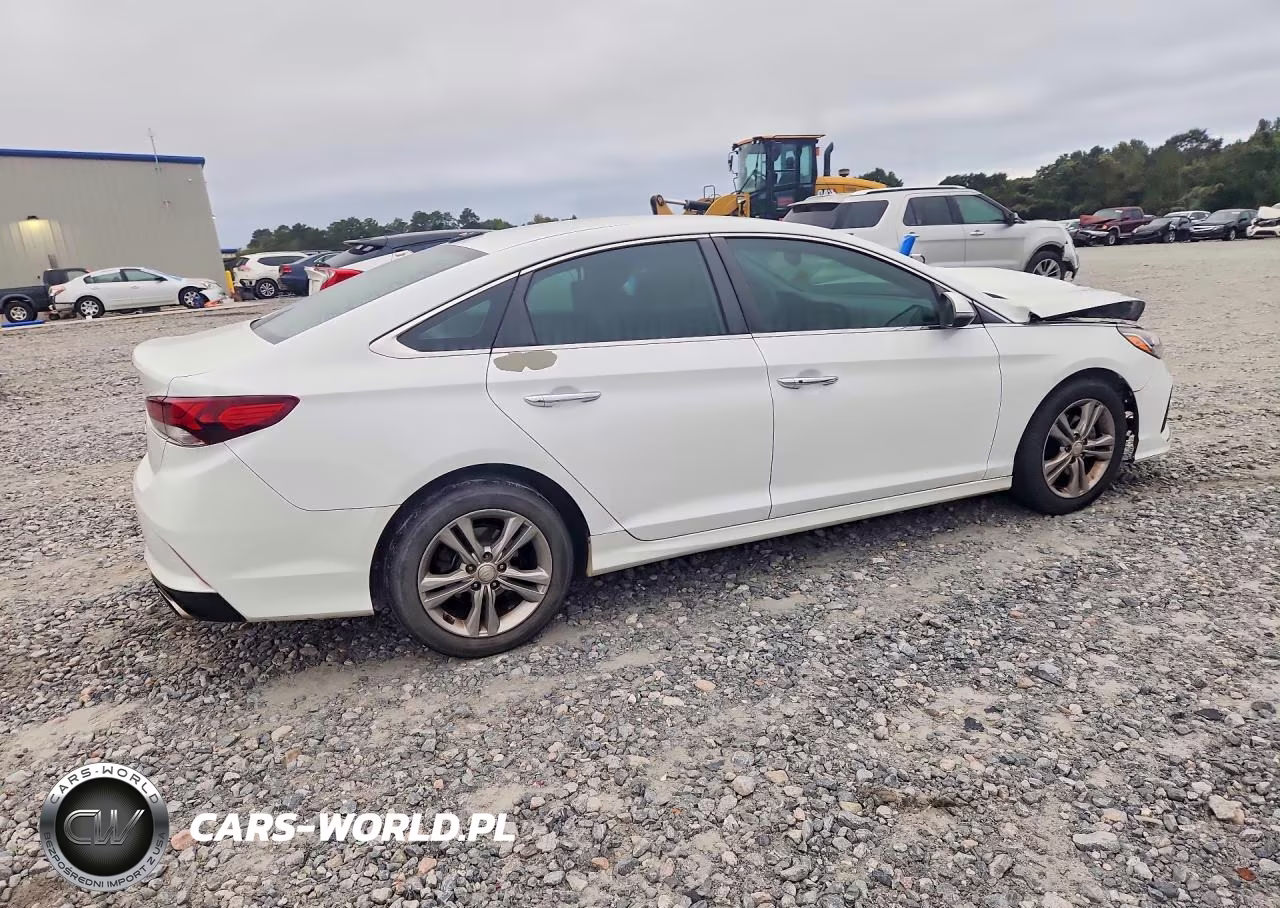 2018 Hyundai Sonata Sel VIN:5NPE34AF2JH649035 - 3