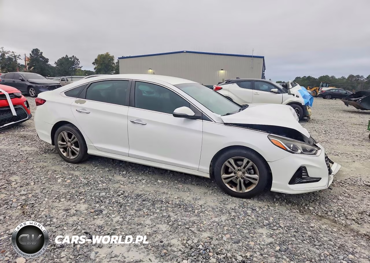 2018 Hyundai Sonata Sel VIN:5NPE34AF2JH649035 - 4