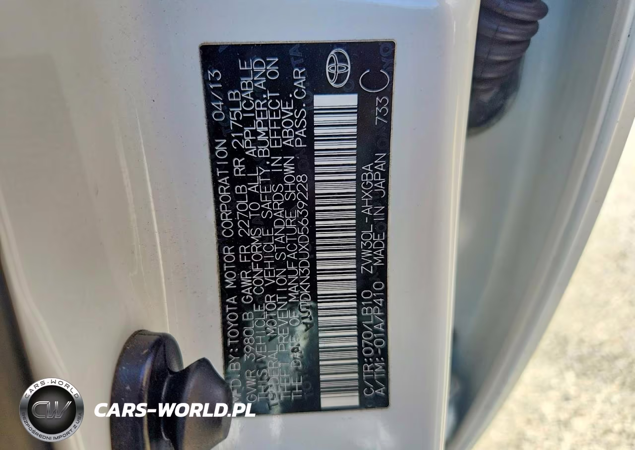 2013 Toyota Prius Four VIN:JTDKN3DUXD5639228 - 12