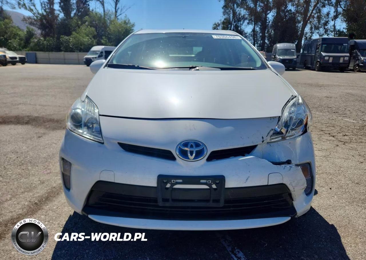 2013 Toyota Prius Four VIN:JTDKN3DUXD5639228 - 5