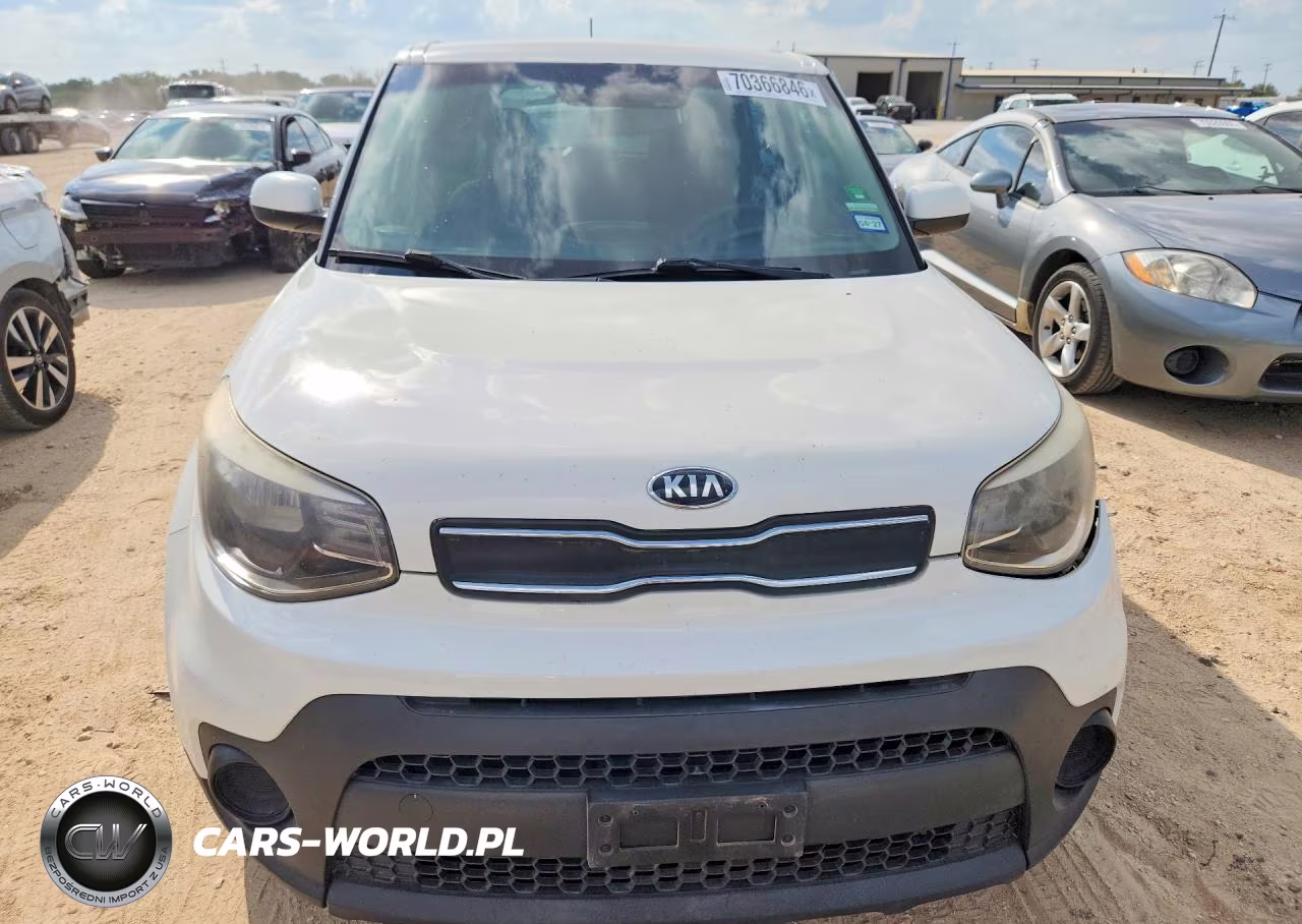 2018 Kia Soul Base VIN:KNDJN2A24J7559559 - 5