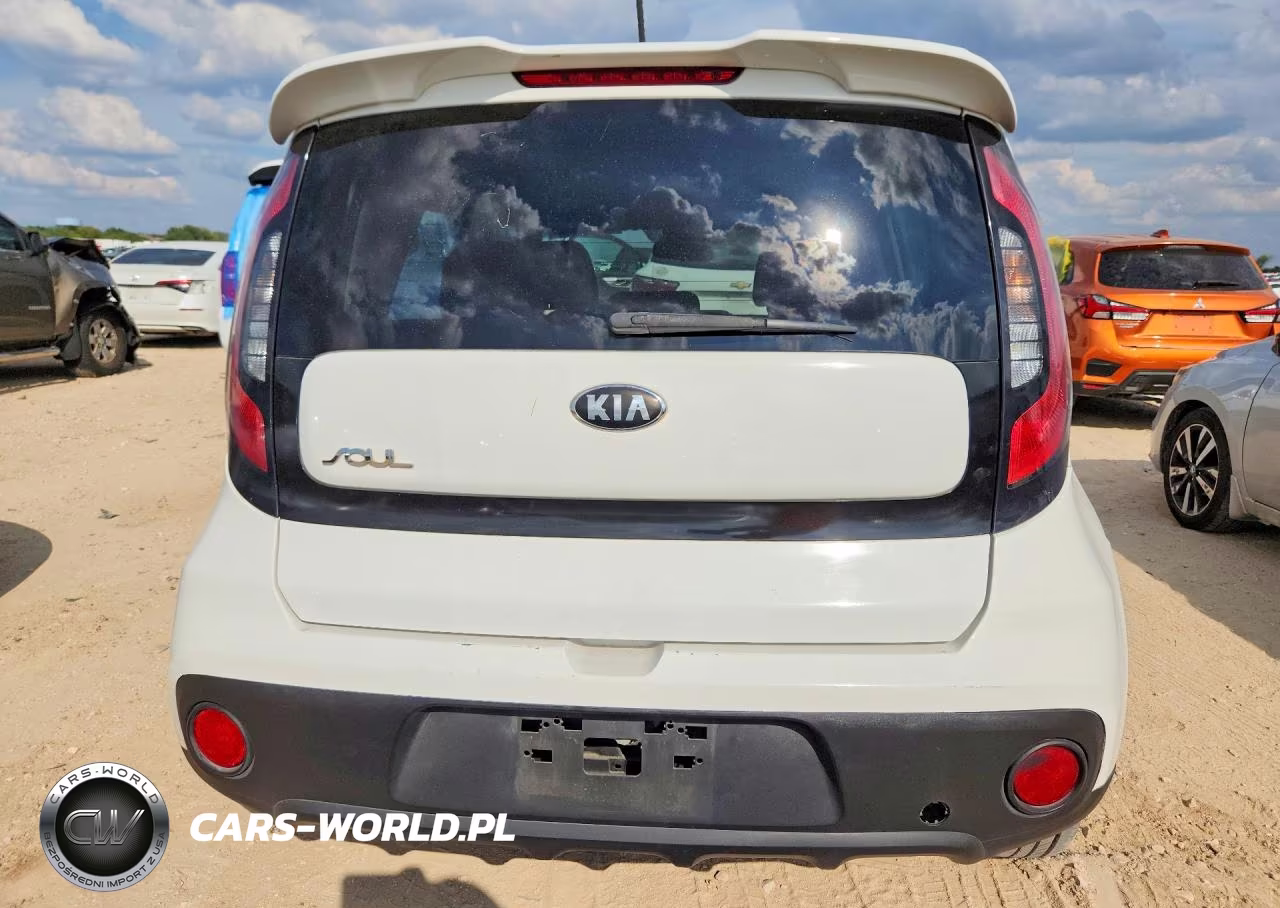 2018 Kia Soul Base VIN:KNDJN2A24J7559559 - 6