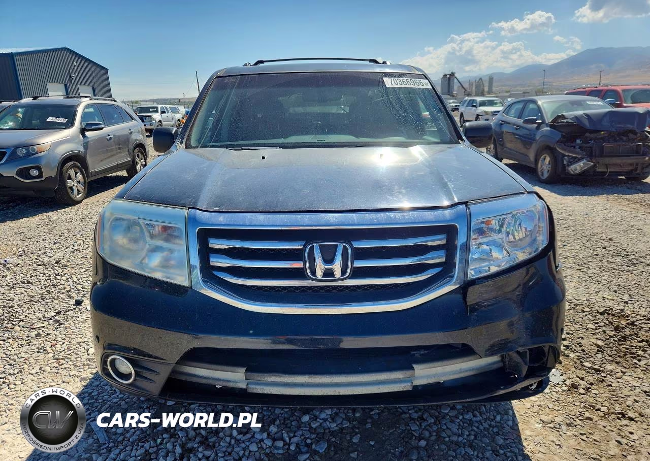 2012 Honda Pilot Touring VIN:5FNYF4H92CB081598 - 5