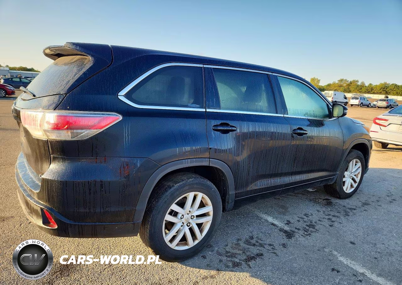 2015 Toyota Highlander Le VIN:5TDZARFH1FS013173 - 3