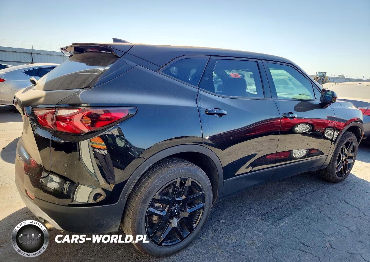 2020 Chevrolet Blazer 1Lt VIN:3GNKBBRA1LS727100 - 3
