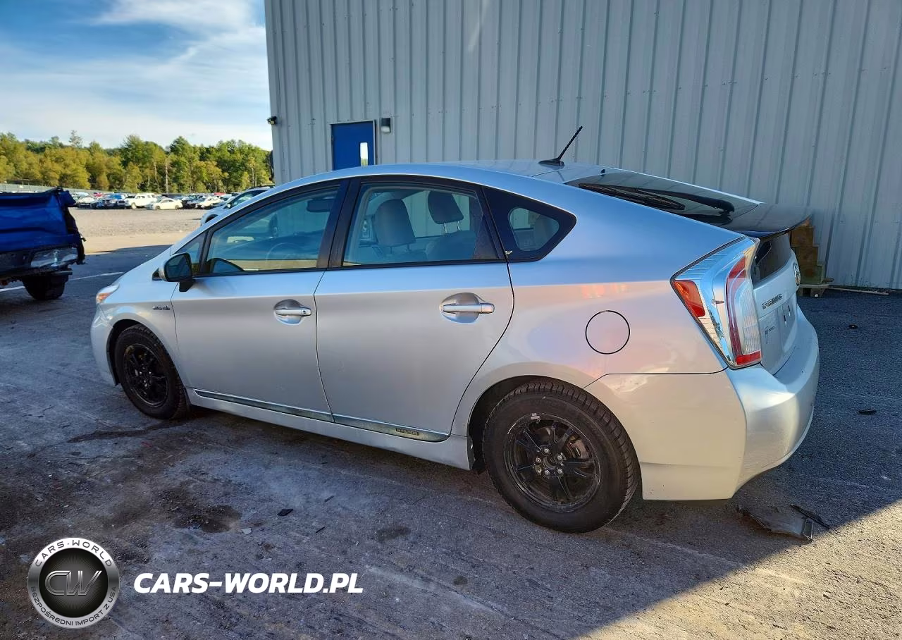 2013 Toyota Prius Four VIN:JTDKN3DU6D1728365 - 2