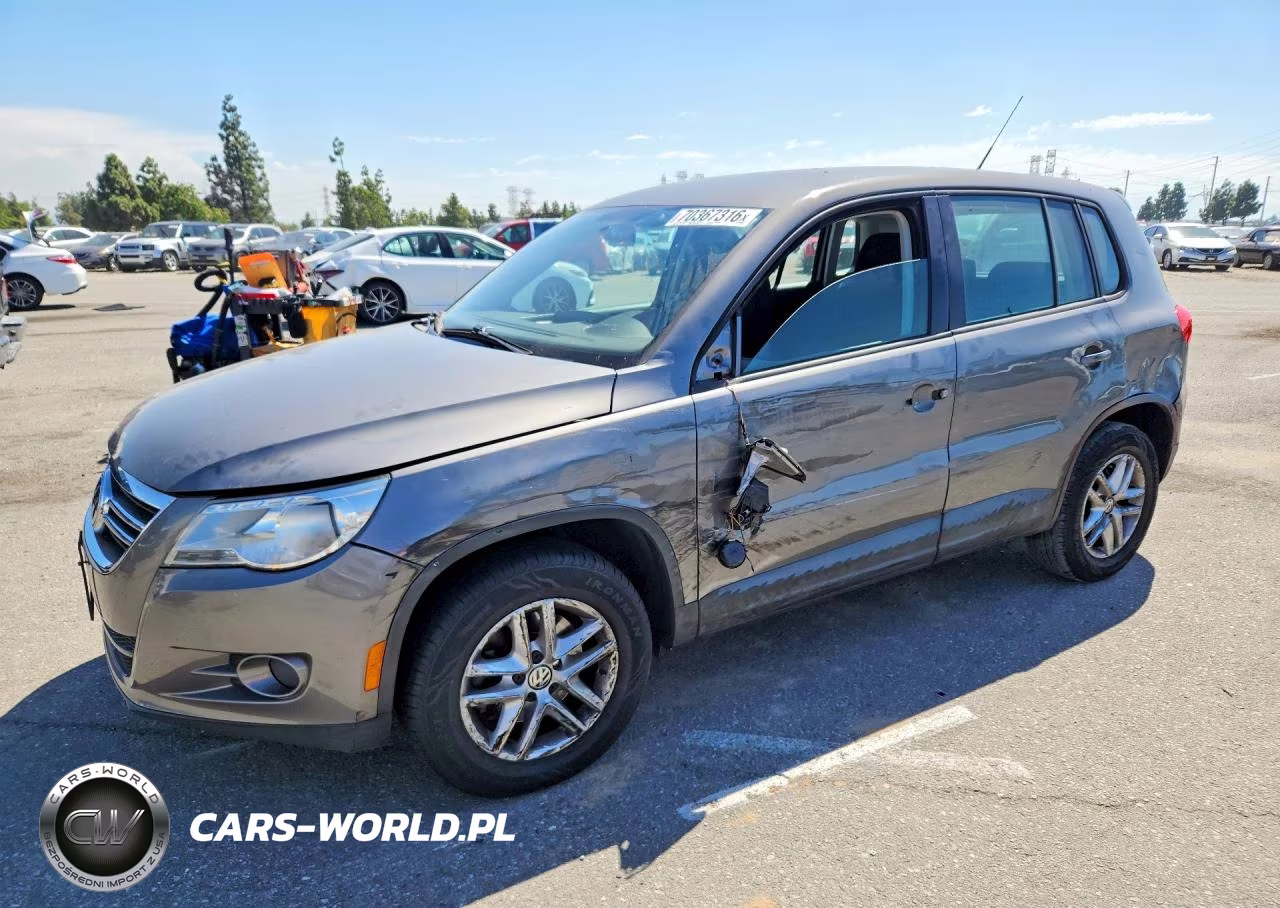 2011 Volkswagen Tiguan S VIN:WVGAV7AX3BW525141 - 1
