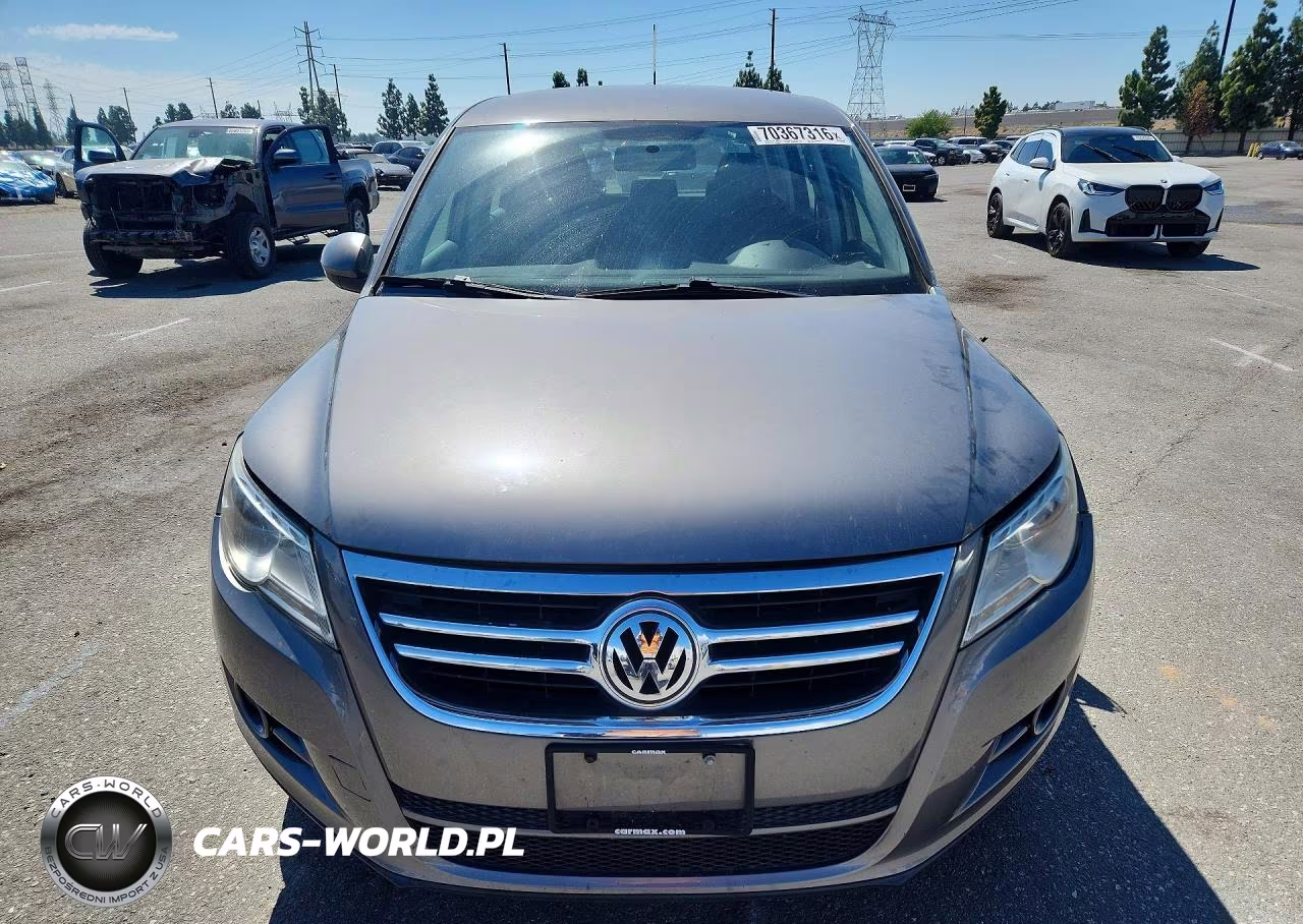 2011 Volkswagen Tiguan S VIN:WVGAV7AX3BW525141 - 5