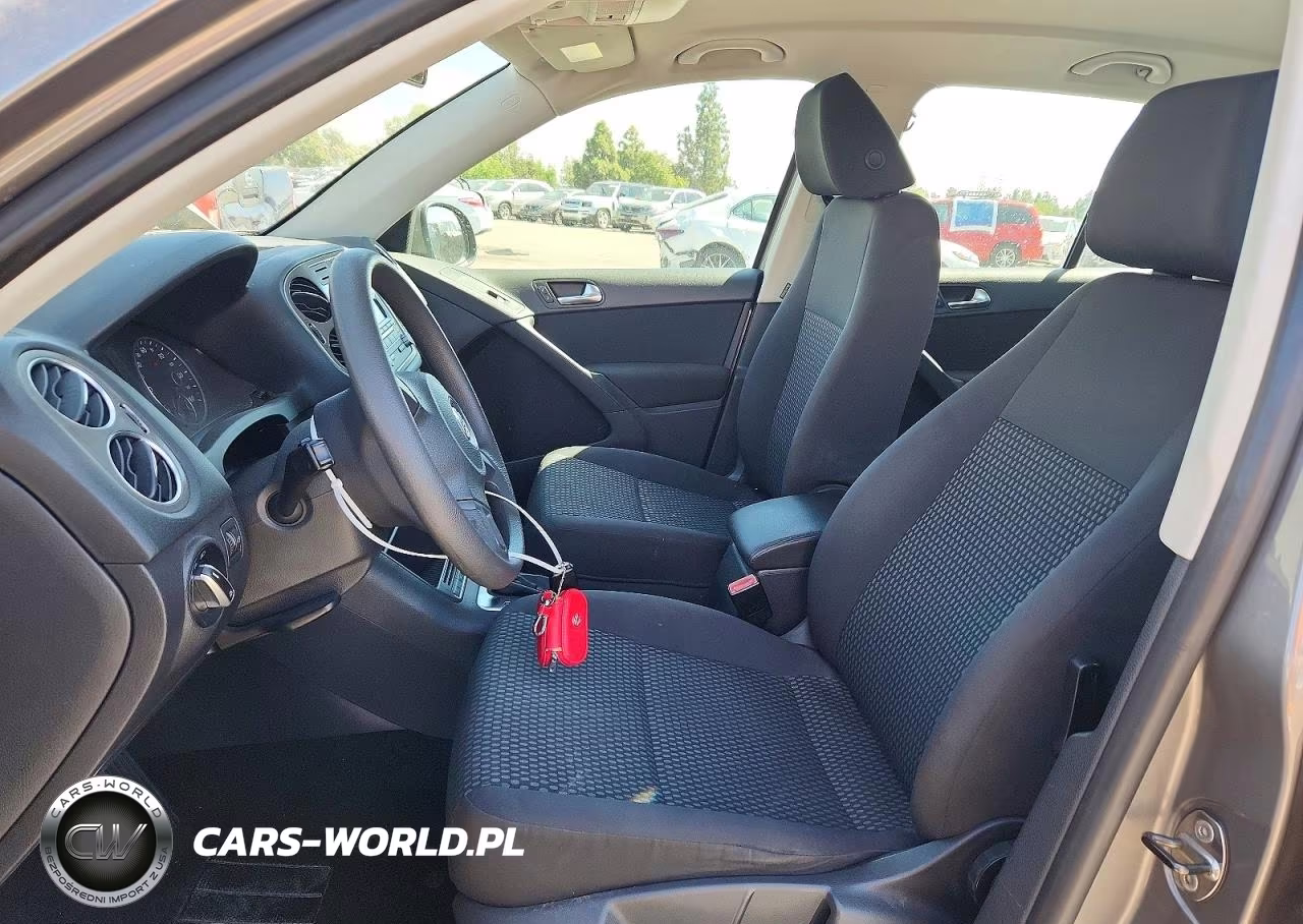 2011 Volkswagen Tiguan S VIN:WVGAV7AX3BW525141 - 7