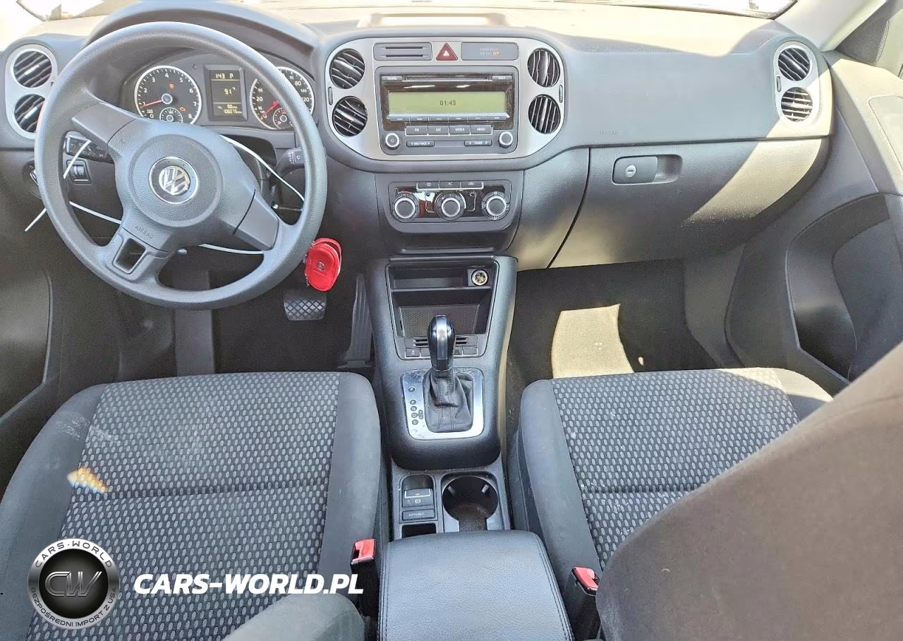 2011 Volkswagen Tiguan S VIN:WVGAV7AX3BW525141 - 8
