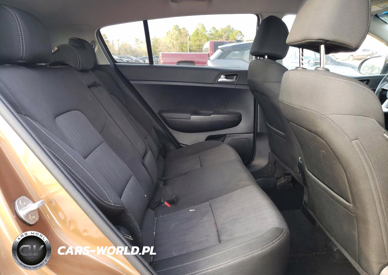 2021 Kia Sportage Lx VIN:KNDPM3AC7M7924770 - 11