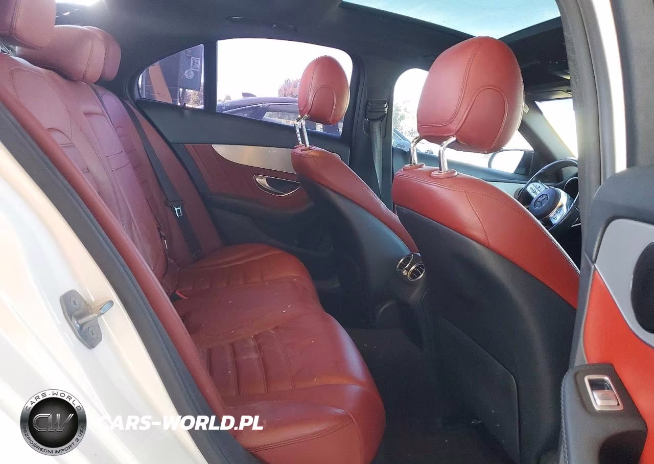 2019 Mercedes-Benz C 300 VIN:55SWF8DB3KU296671 - 10
