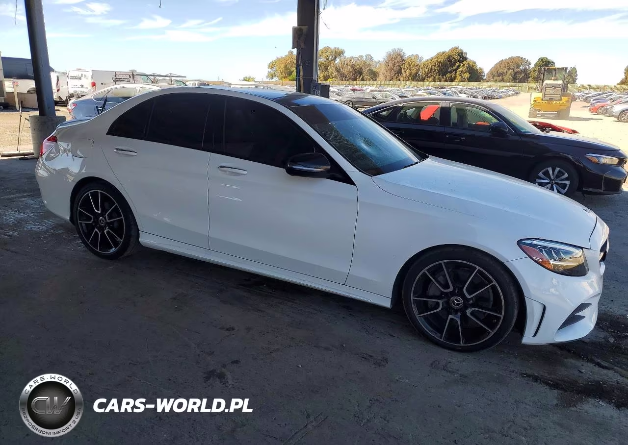 2019 Mercedes-Benz C 300 VIN:55SWF8DB3KU296671 - 4