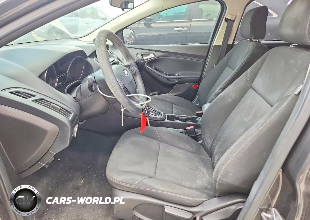 2015 Ford Focus Se VIN:1FADP3F29FL340686 - 7