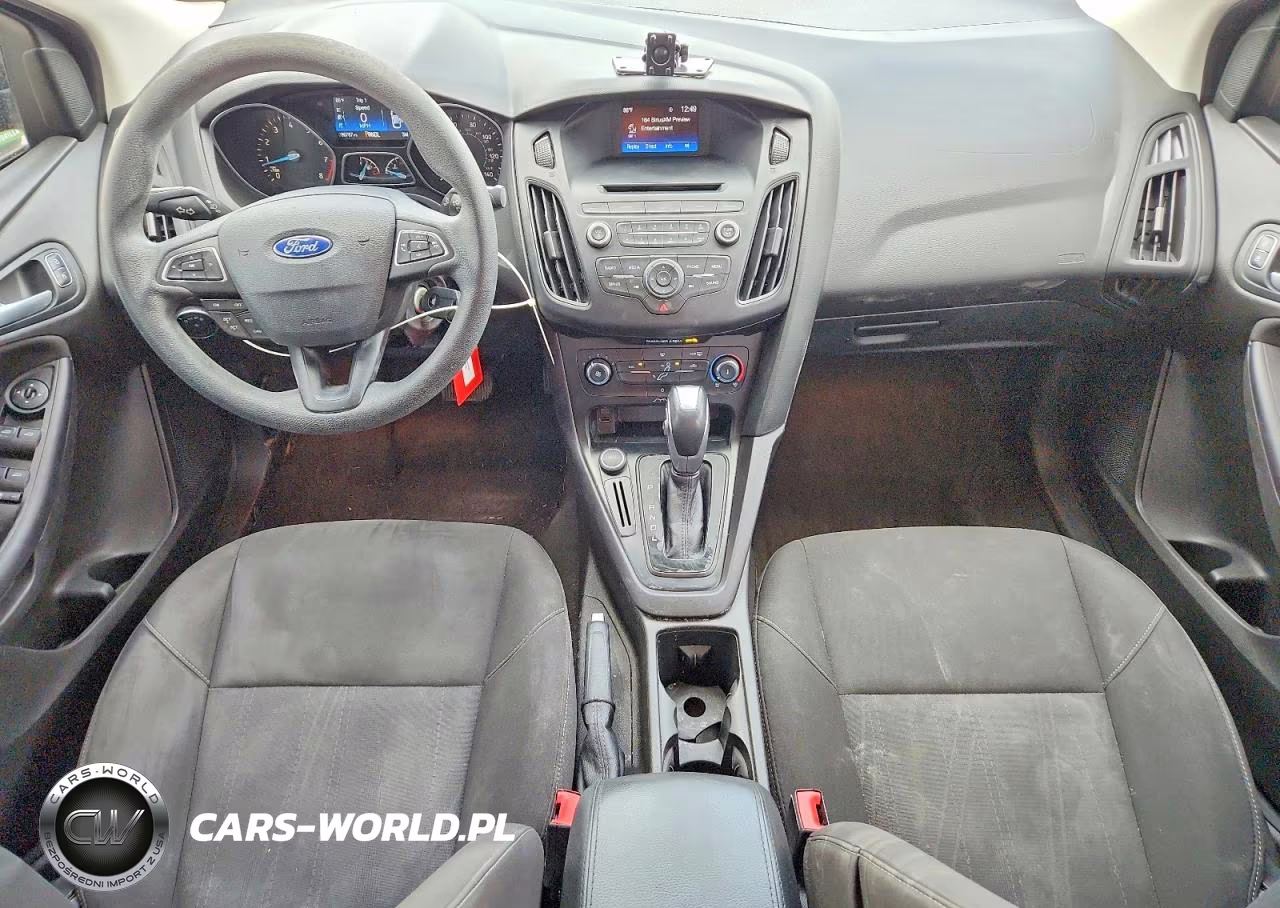 2015 Ford Focus Se VIN:1FADP3F29FL340686 - 8