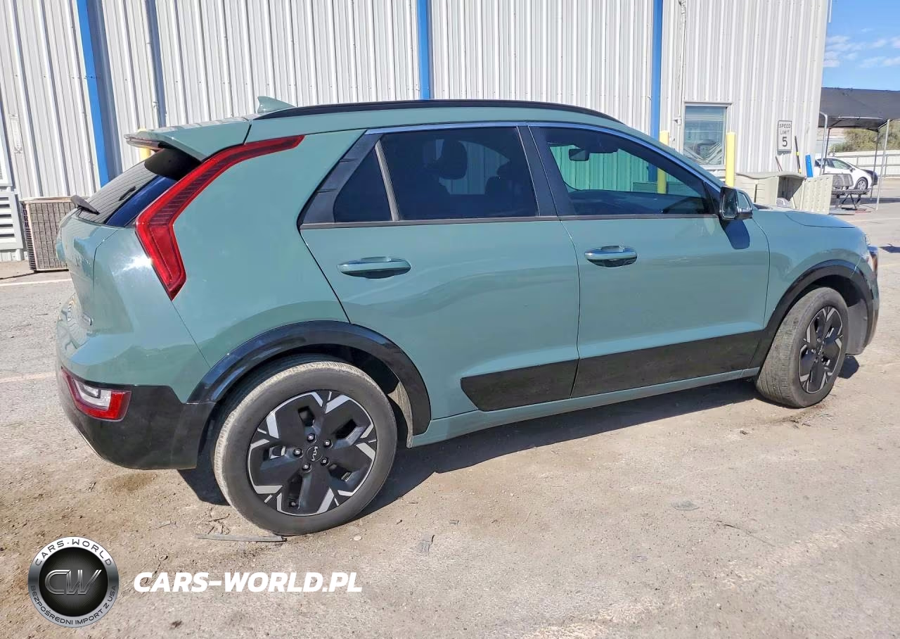 2023 Kia Niro Wave VIN:KNDCT3L18P5037501 - 3