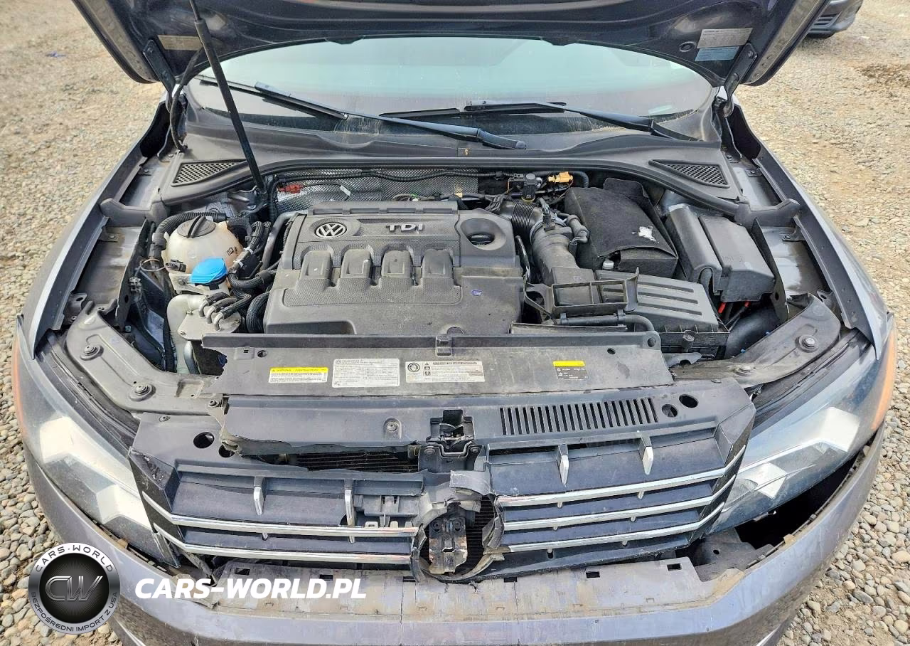 2015 Volkswagen Passat Se VIN:1VWBV7A30FC071568 - 11