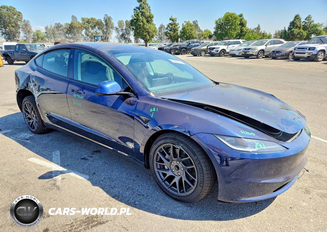 2026 Tesla Model 3 VIN:5YJ3E1EA1TF209646 - 4