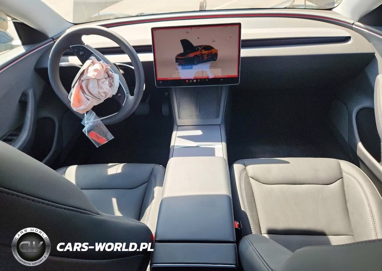 2026 Tesla Model 3 VIN:5YJ3E1EA1TF209646 - 8