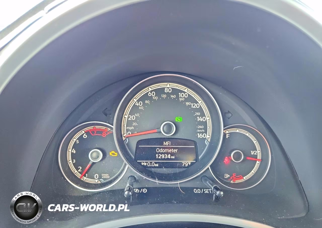 2017 Volkswagen Beetle S-Se VIN:3VW517AT0HM801943 - 9