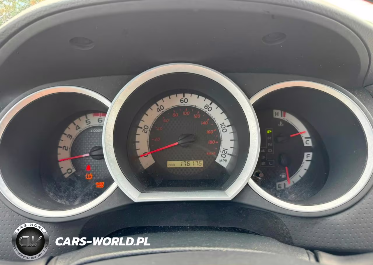 2013 Toyota Tacoma V6 VIN:3TMLU4EN8DM105479 - 8