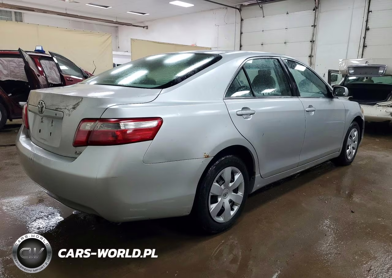 2007 Toyota Camry Le VIN:4T1BE46K87U583569 - 3