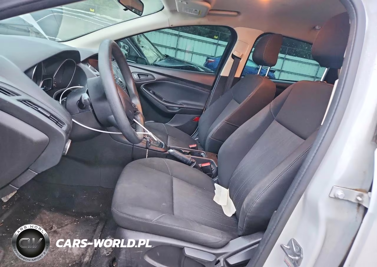 2017 Ford Focus S VIN:1FADP3E25HL257700 - 7