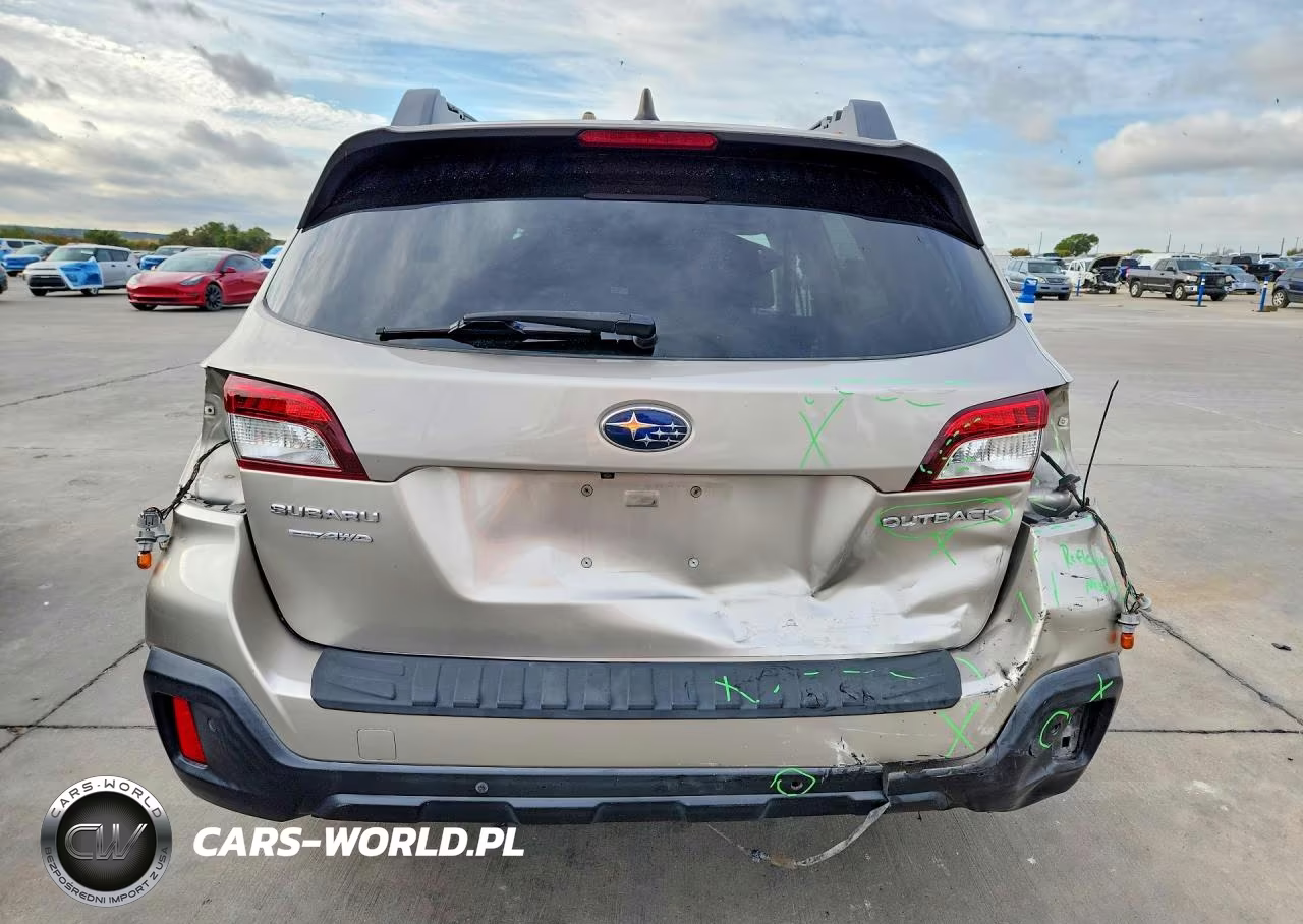 2018 Subaru Outback 2.5I Limited VIN:4S4BSANC9J3262199 - 6
