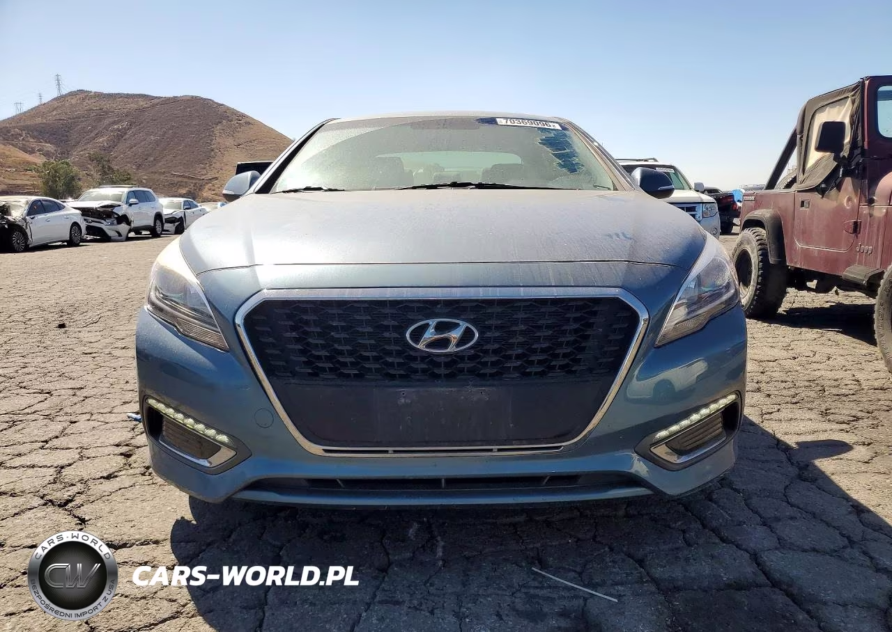 2016 Hyundai Sonata Hybrid Se VIN:KMHE24L1XGA012295 - 5