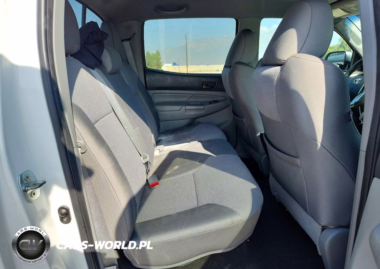2013 Toyota Tacoma V6 VIN:5TFLU4EN0DX073668 - 10