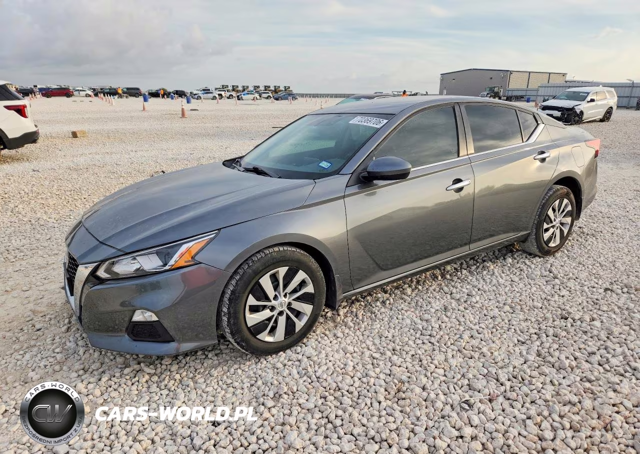2020 Nissan Altima S