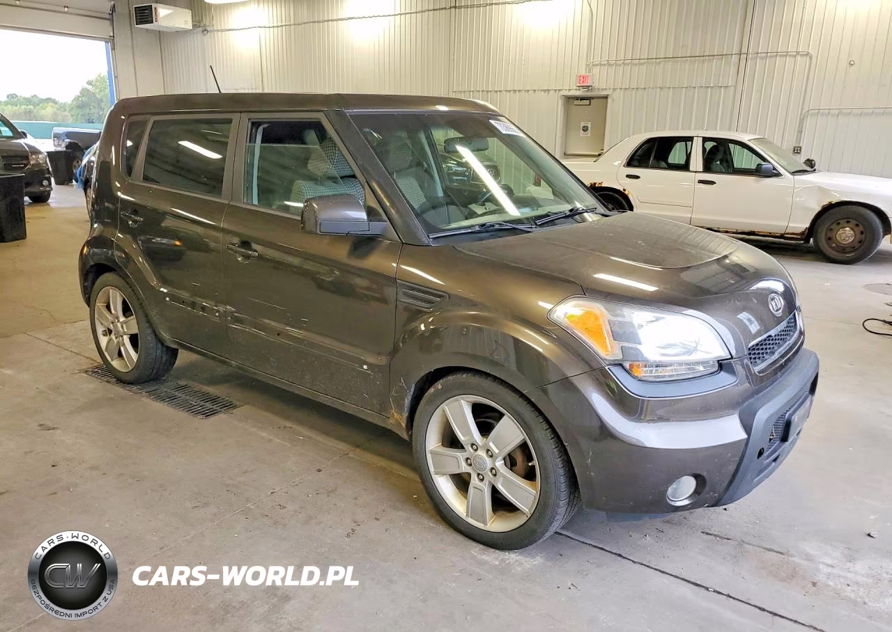 2011 Kia Soul ! VIN:KNDJT2A2XB7215158 - 4