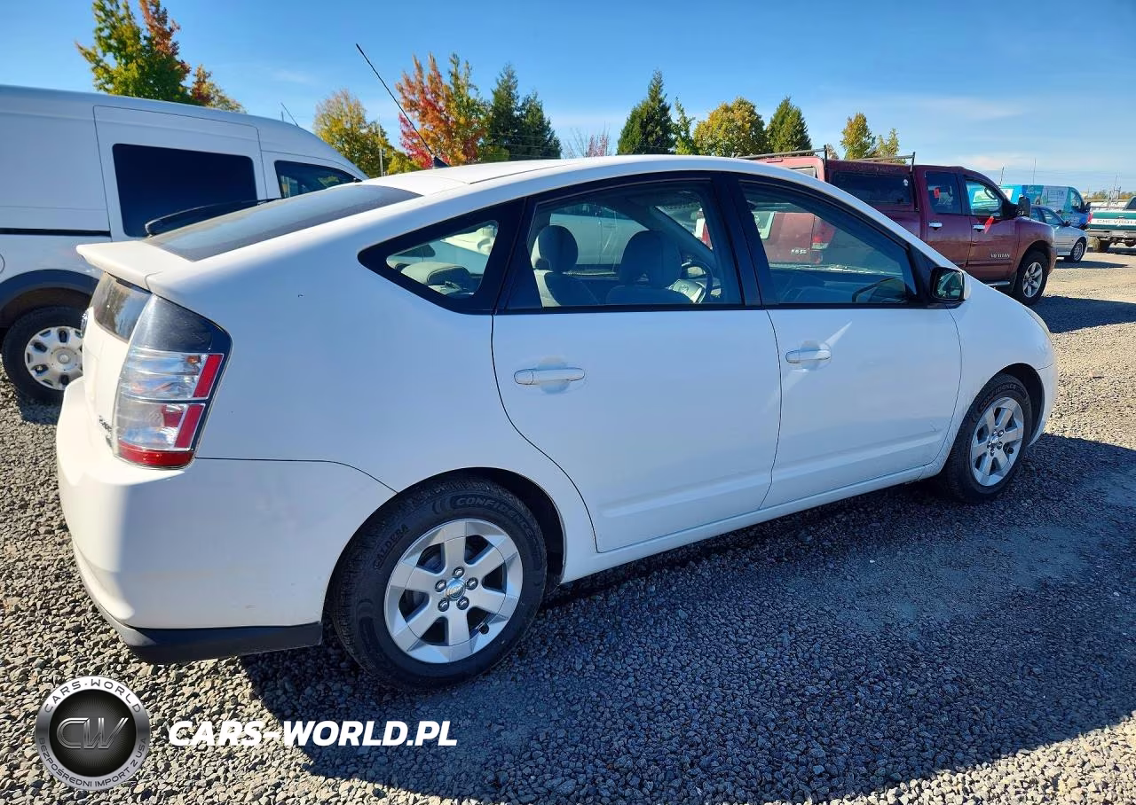 2004 Toyota Prius Base VIN:JTDKB20U440079177 - 3