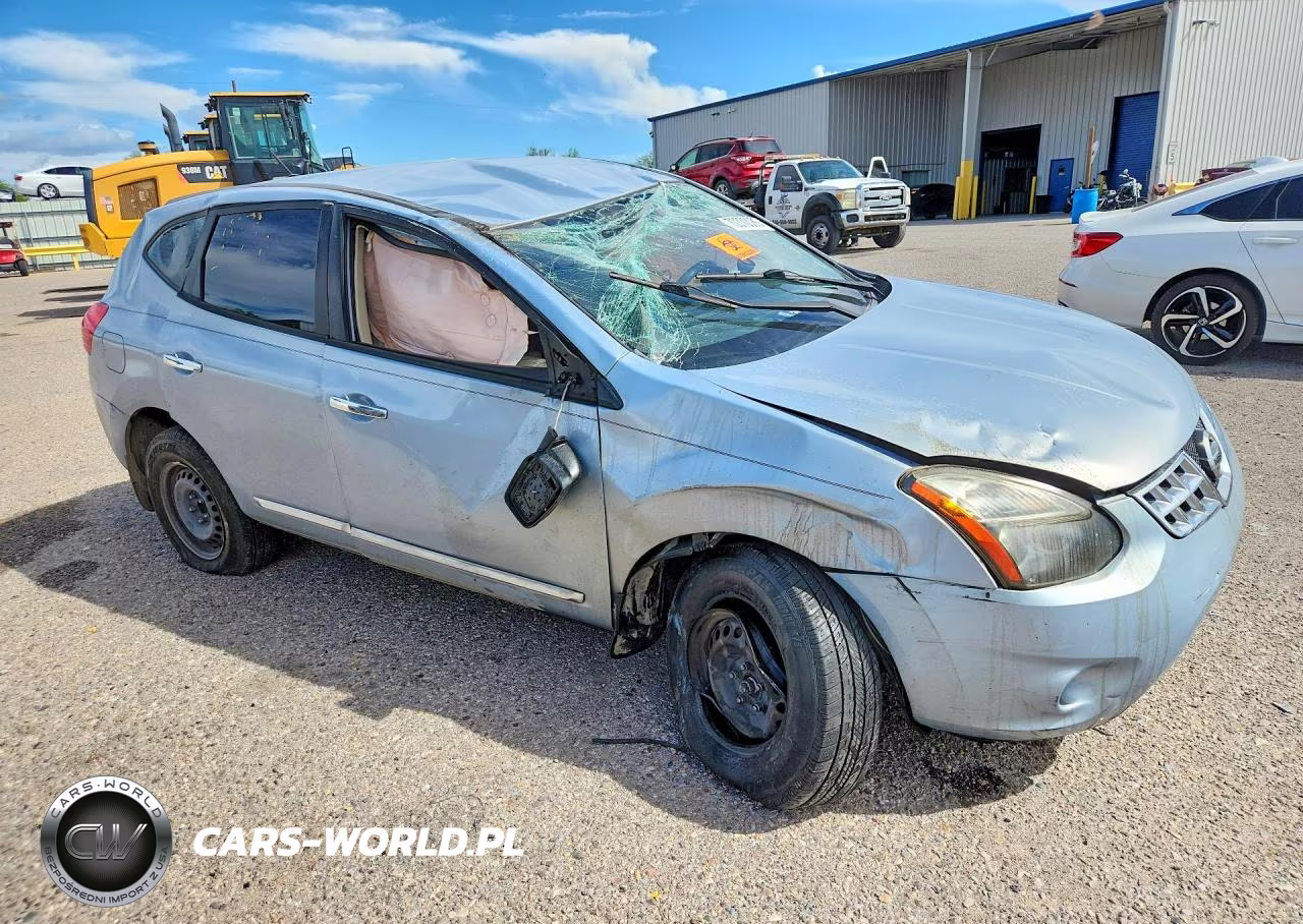 2014 Nissan Rogue Select S VIN:JN8AS5MT6EW100645 - 4