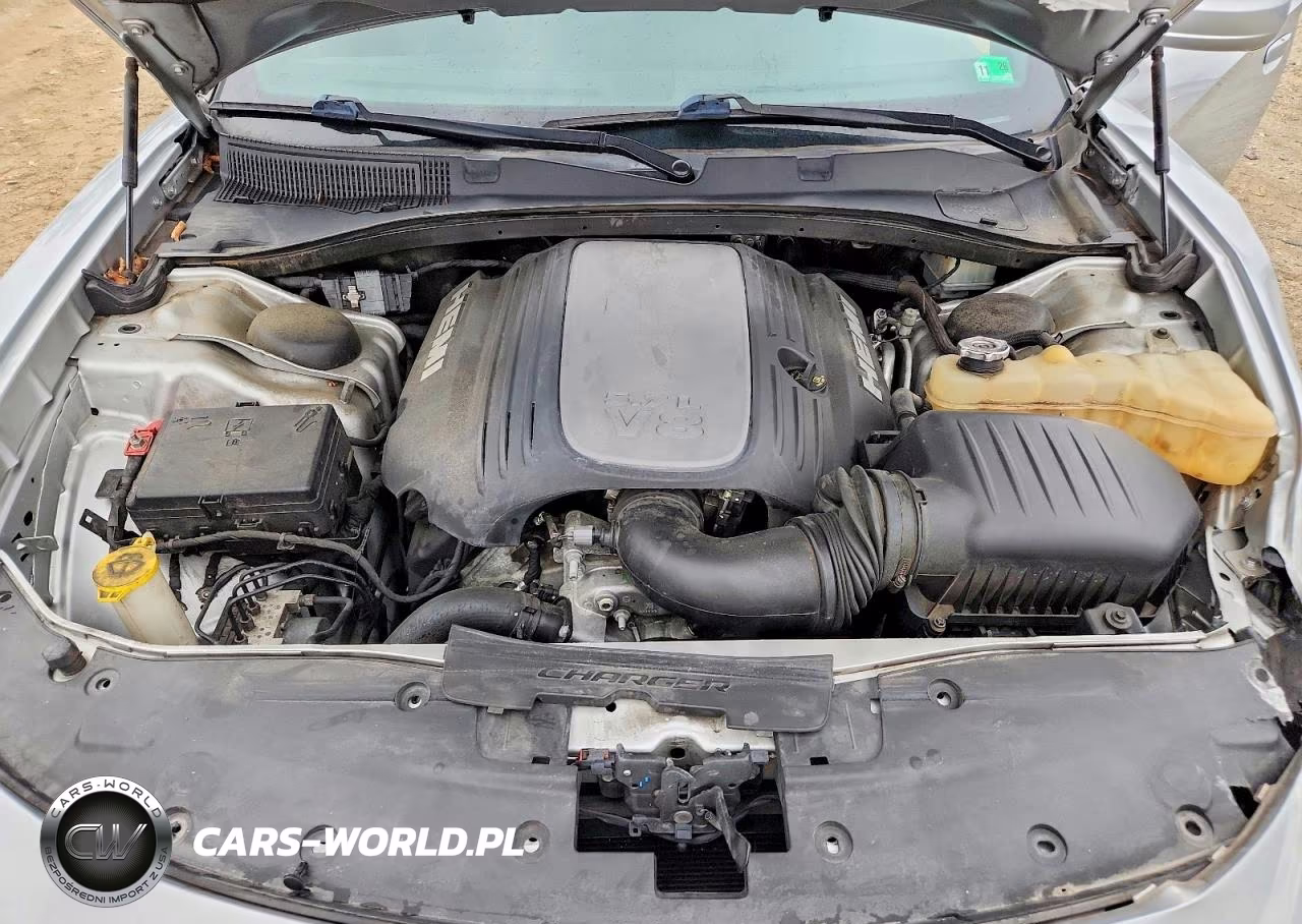 2019 Dodge Charger R-T VIN:2C3CDXCT1KH756102 - 11