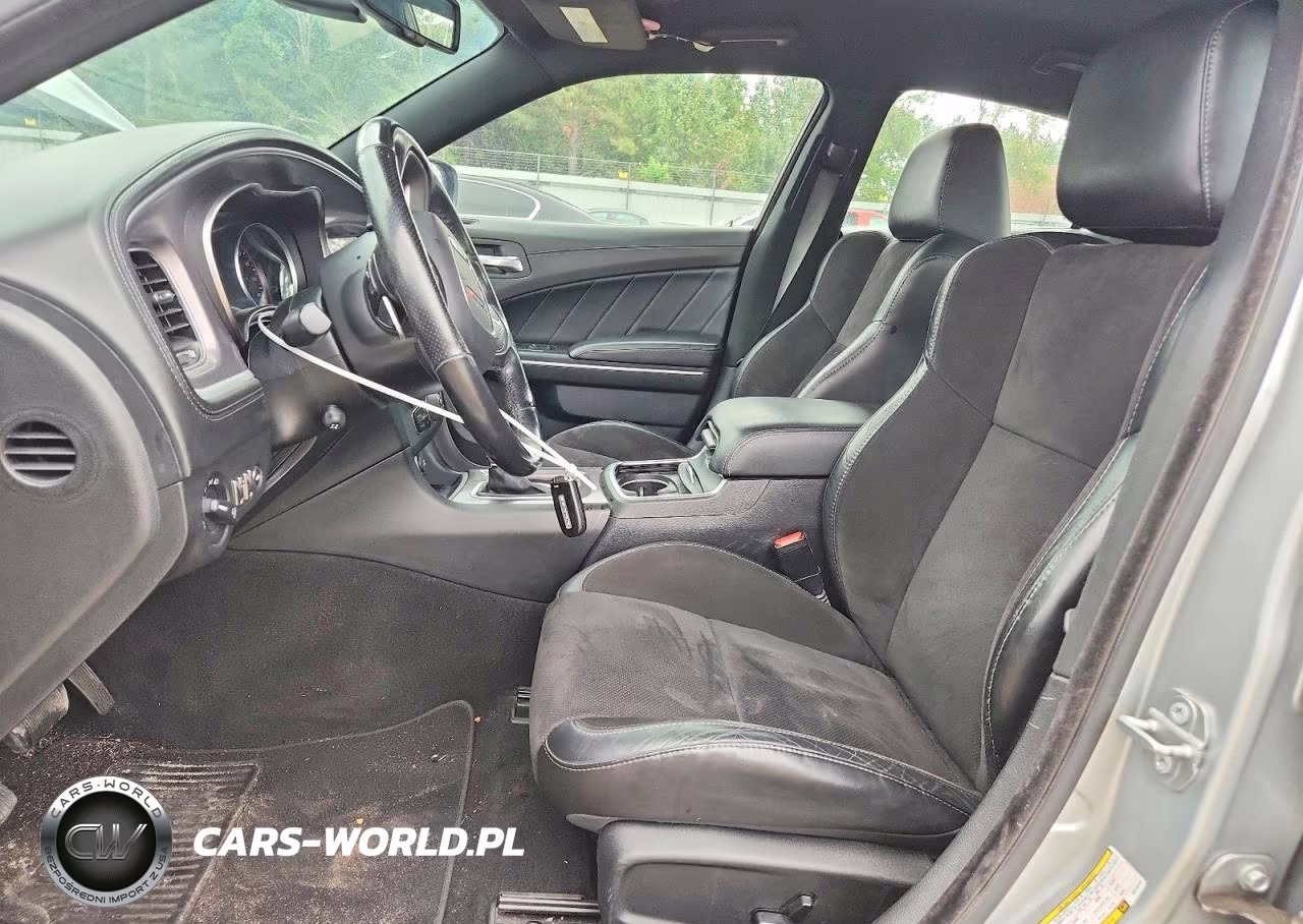 2019 Dodge Charger R-T VIN:2C3CDXCT1KH756102 - 7