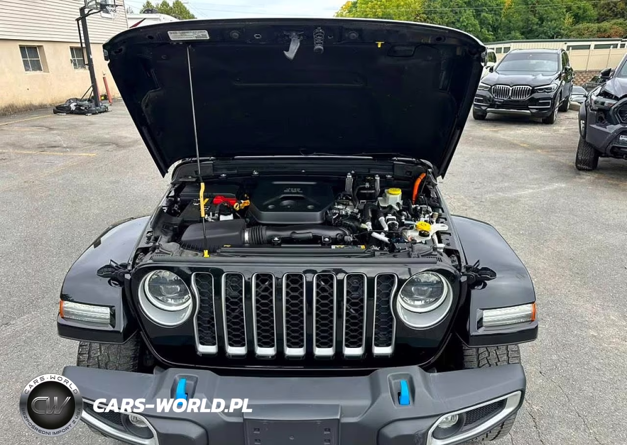 2023 Jeep Wrangler Sahara 4Xe VIN:1C4JJXP6XPW596973 - 5