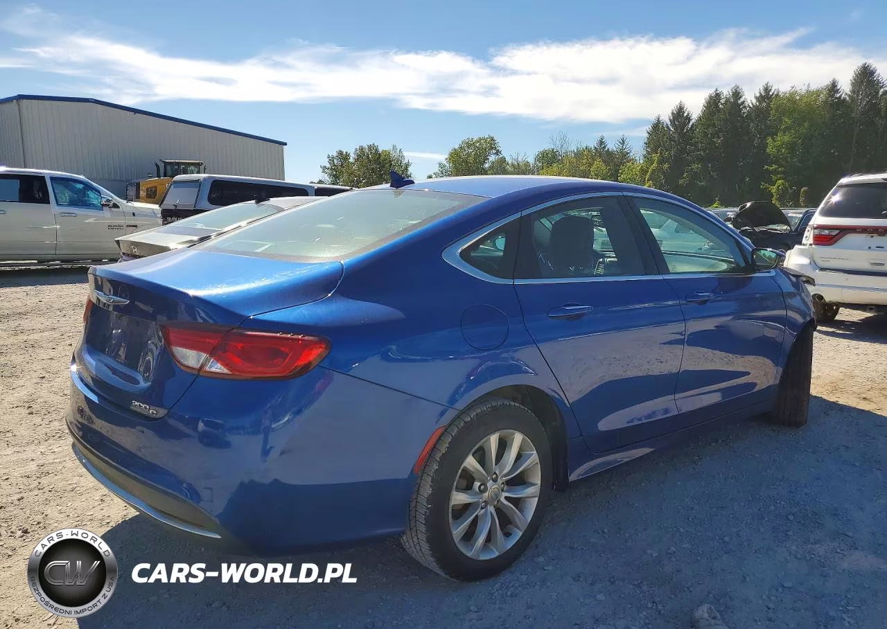 2015 Chrysler 200 C VIN:1C3CCCCB7FN507433 - 3