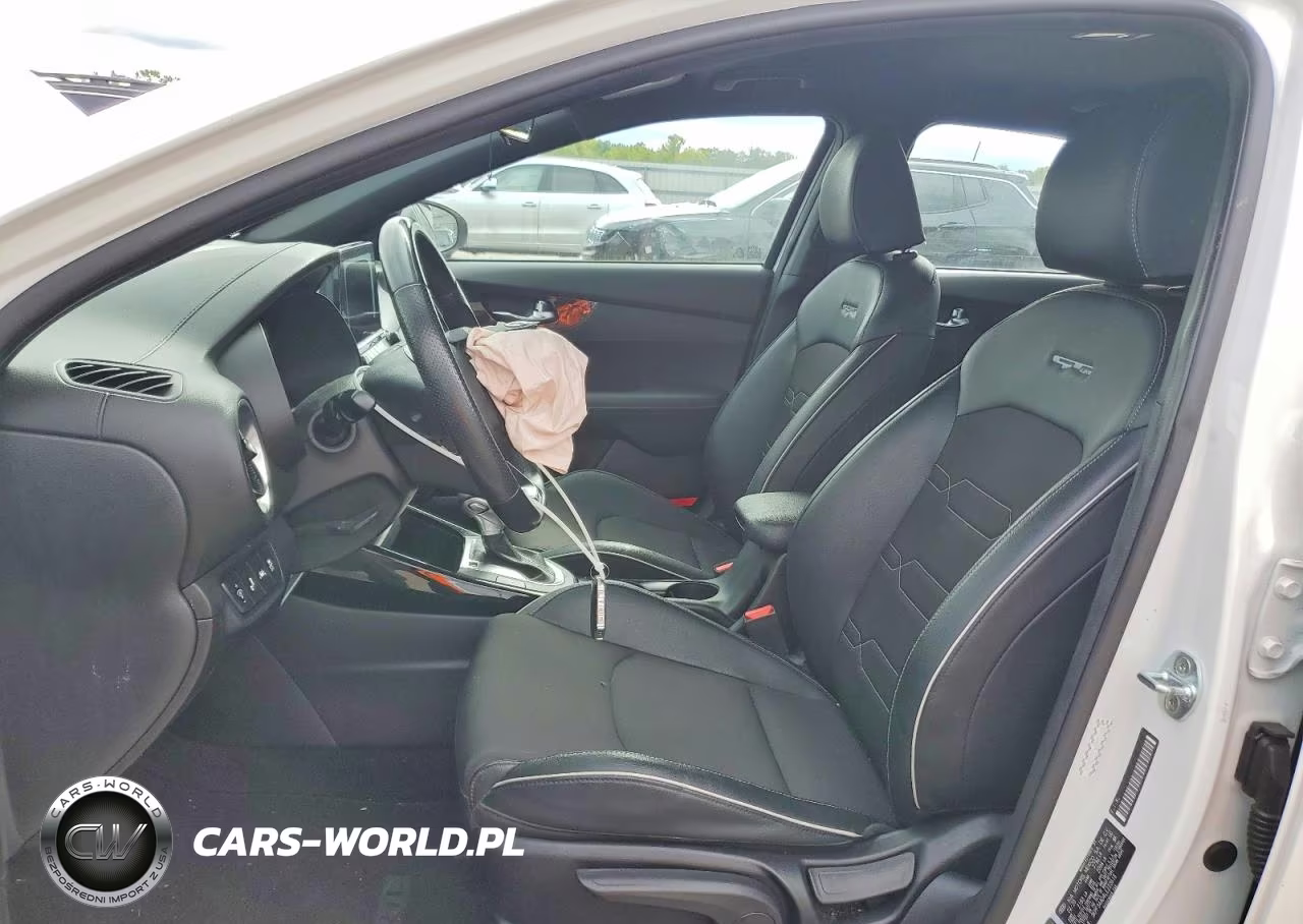 2020 Kia Forte Gt Line VIN:3KPF34AD4LE223616 - 7