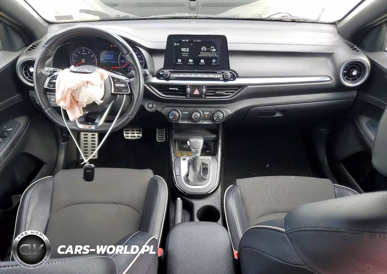 2020 Kia Forte Gt Line VIN:3KPF34AD4LE223616 - 8