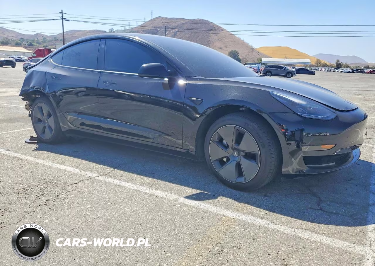 2023 Tesla Model 3 VIN:5YJ3E1EA1PF556951 - 4