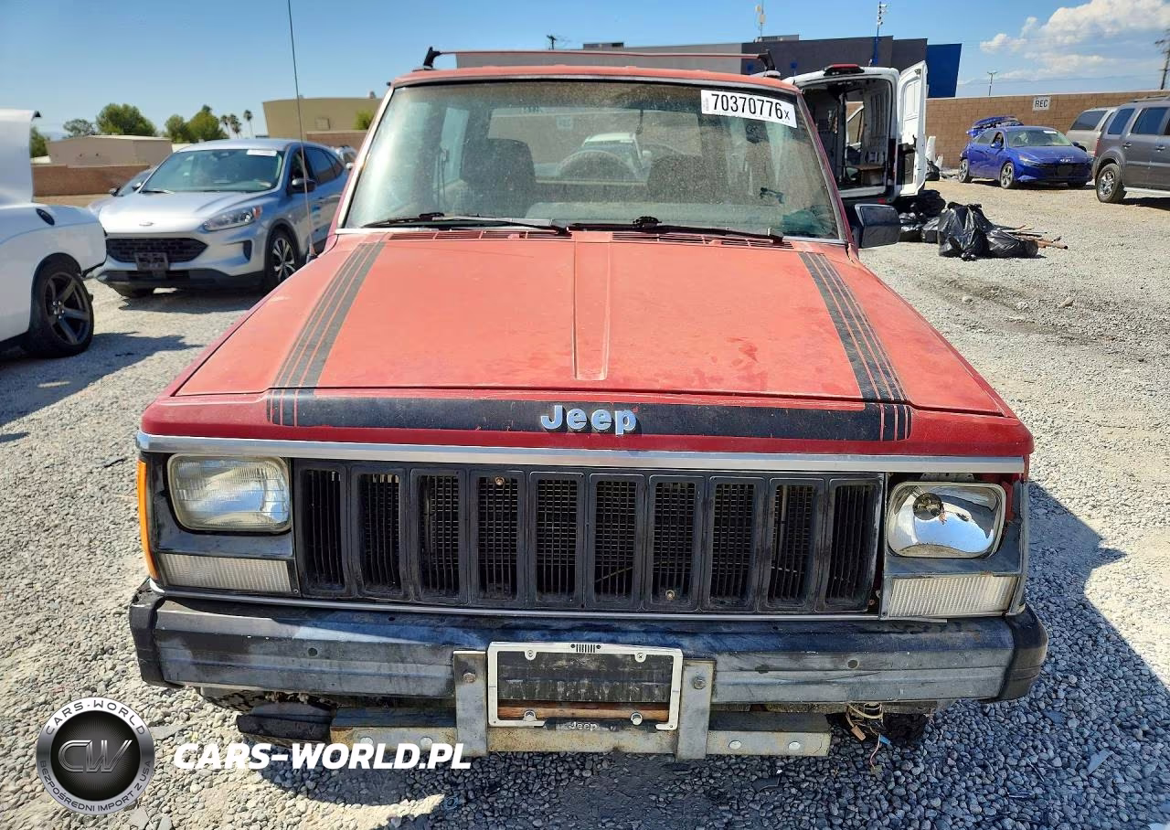 1987 Jeep Cherokee Chief VIN:1JCMT7737HT137687 - 5