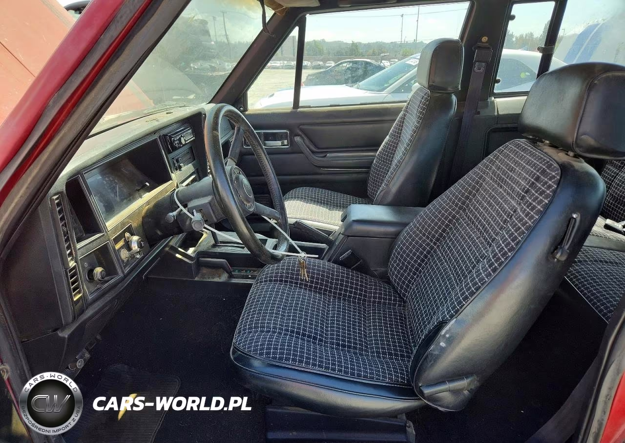 1987 Jeep Cherokee Chief VIN:1JCMT7737HT137687 - 7