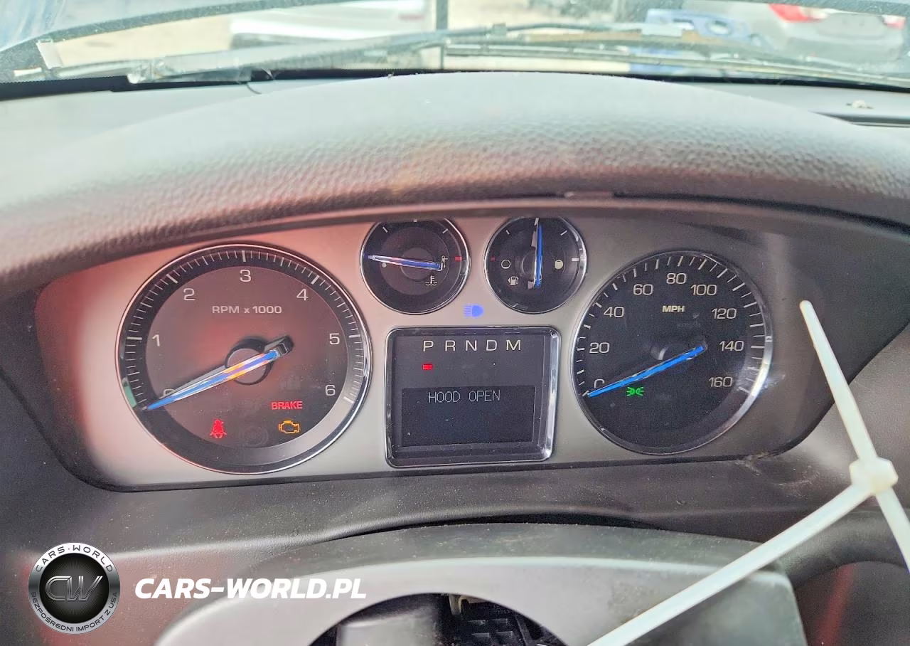 2007 Cadillac Escalade Luxury VIN:1GYFK638X7R296900 - 9