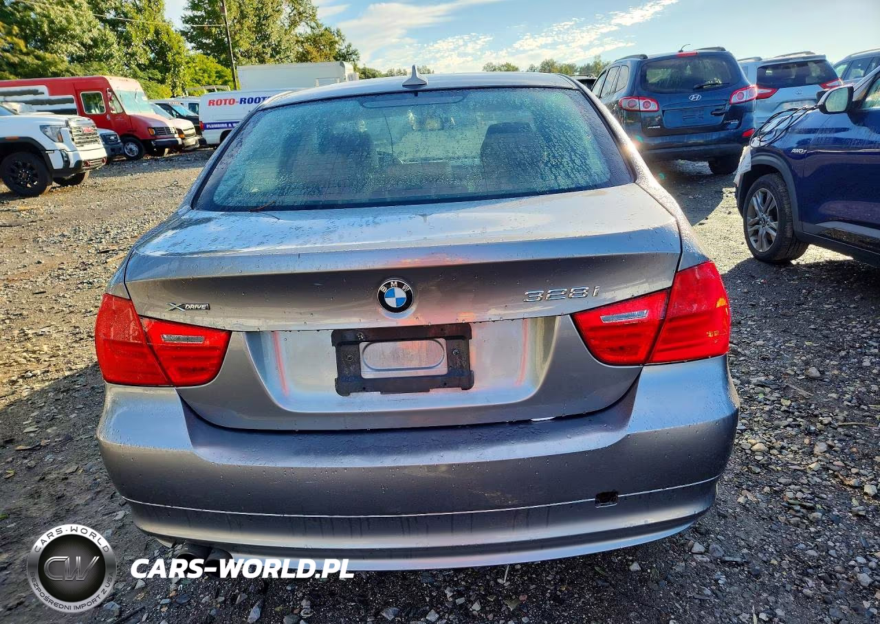 2011 BMW 328 Xi Sulev VIN:WBAPK5G50BNN27045 - 6